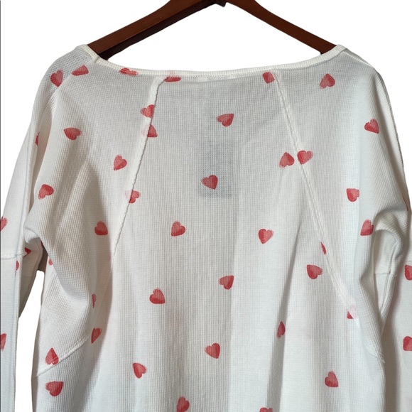 Lucky Brand Cream with Hearts Long Sleeved Top - Picture 8 of 14